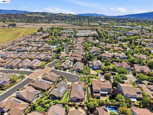 3492 Dorset Ct., Pleasanton, CA 94566