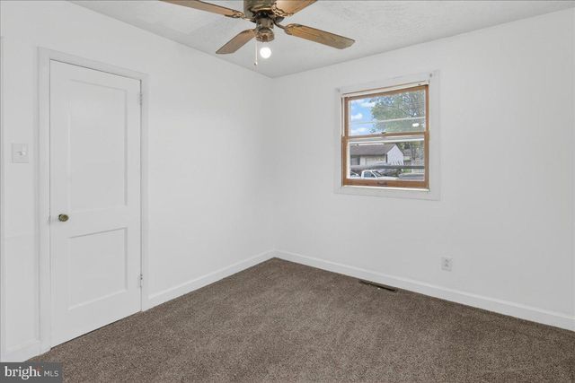 2928 WINDSOR DRIVE, Bensalem, PA 19020