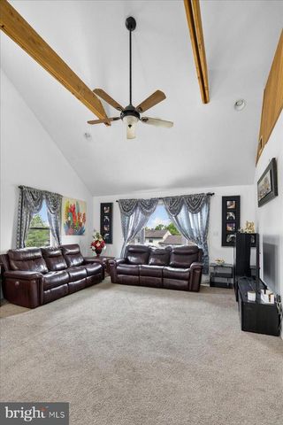 2928 WINDSOR DRIVE, Bensalem, PA 19020
