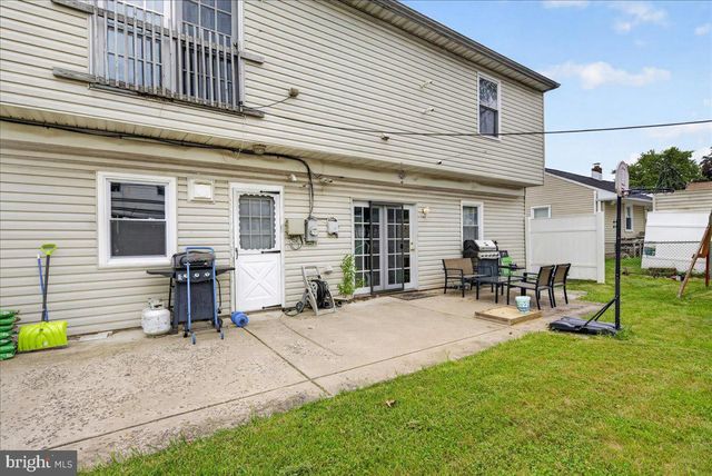2928 WINDSOR DRIVE, Bensalem, PA 19020