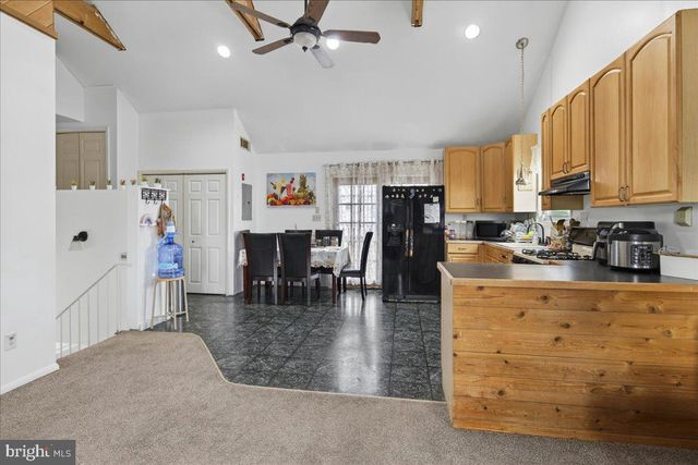 2928 WINDSOR DRIVE, Bensalem, PA 19020