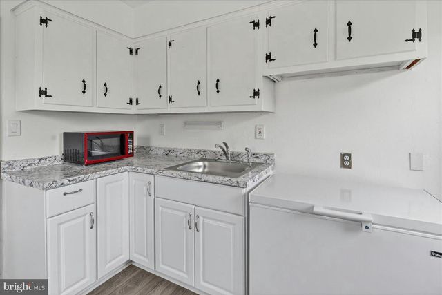 2928 WINDSOR DRIVE, Bensalem, PA 19020
