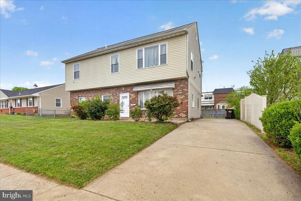 2928 WINDSOR DRIVE, Bensalem, PA 19020