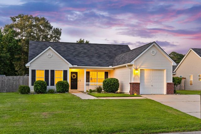 112 Slow Mill Drive, Goose Creek, SC 29445