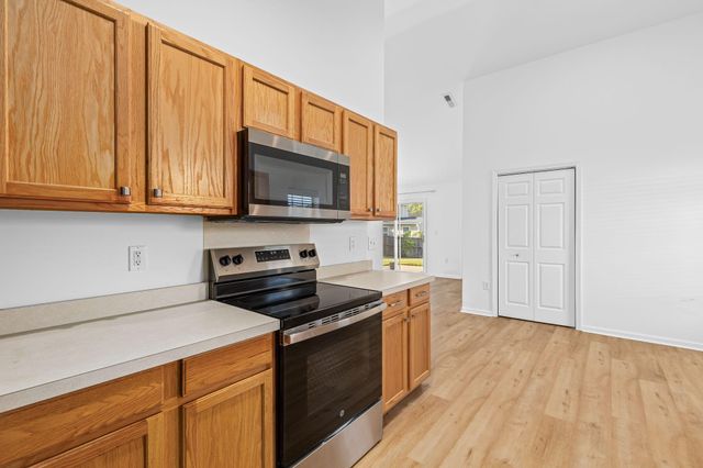 112 Slow Mill Drive, Goose Creek, SC 29445