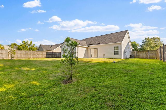 112 Slow Mill Drive, Goose Creek, SC 29445
