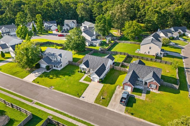 112 Slow Mill Drive, Goose Creek, SC 29445