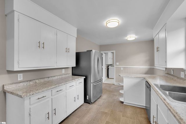 126 Holly Drive, Spartanburg, SC 29301