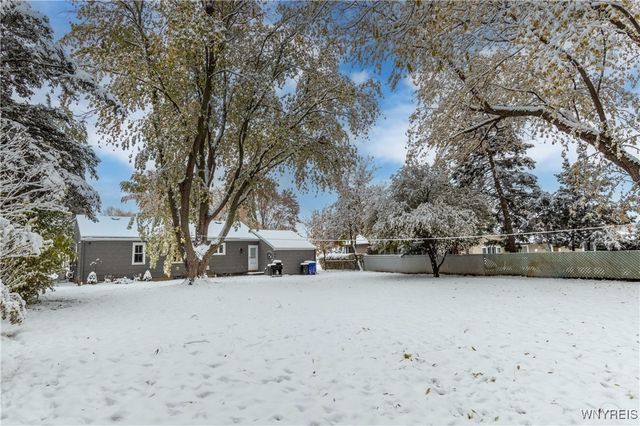 1057 Elliott Dr Drive, Lewiston, NY 14092