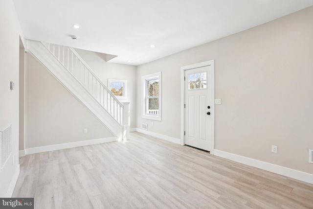 2470 S MAIN RD, Vineland, NJ 08360