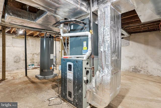 2470 S MAIN RD, Vineland, NJ 08360