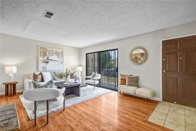 218 Avondale Avenue D, Monterey Park, CA 91754