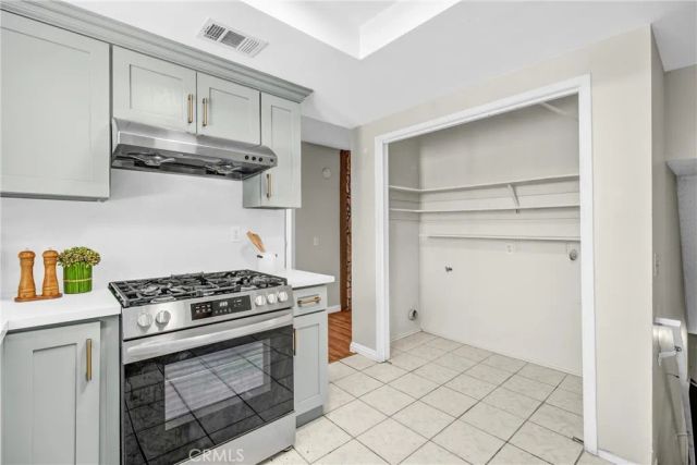 218 Avondale Avenue D, Monterey Park, CA 91754