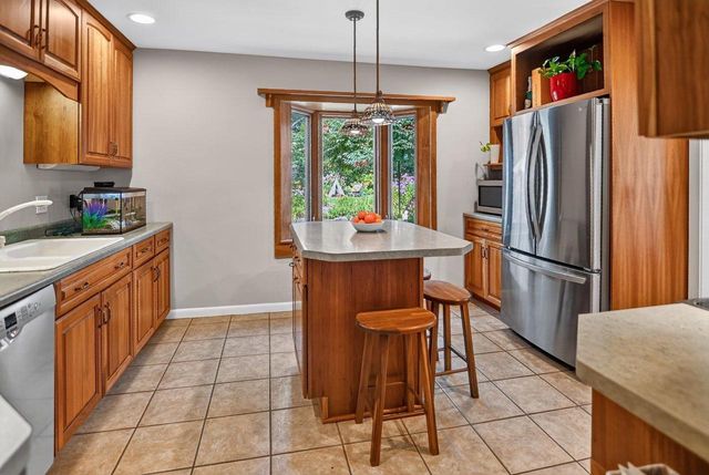 560 Toepfer Avenue, Madison, WI 53711