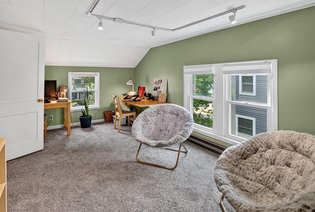560 Toepfer Avenue, Madison, WI 53711