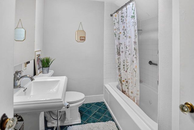 560 Toepfer Avenue, Madison, WI 53711