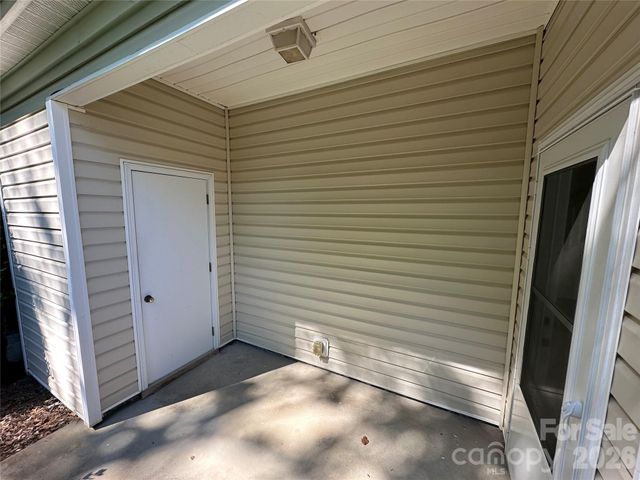 11431 Savannah Creek Drive, Charlotte, NC 28273