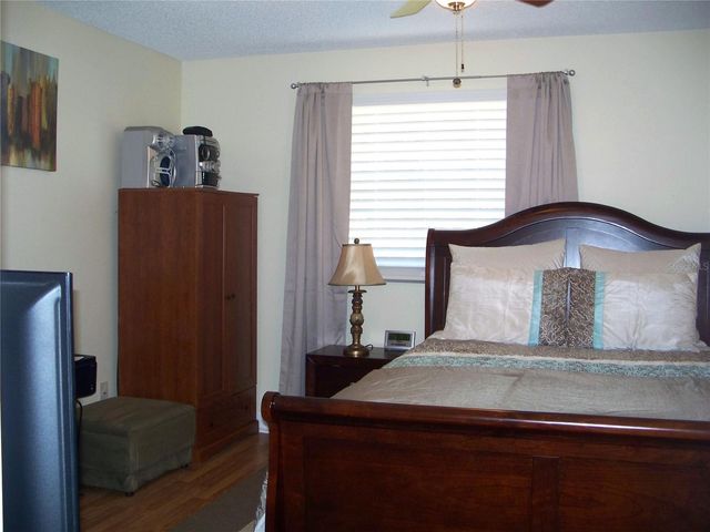 3808 N OAK DRIVE U42, Tampa, FL 33611