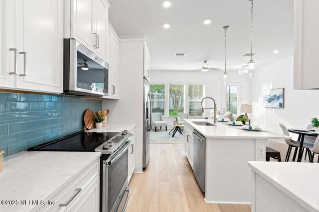 11454 WHITE CAP Court, Jacksonville, FL 32256