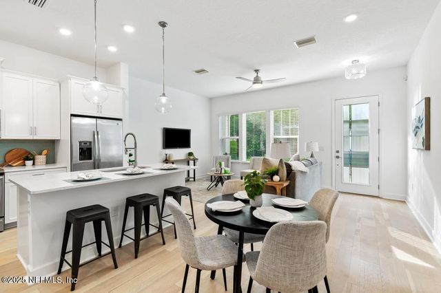 11454 WHITE CAP Court, Jacksonville, FL 32256