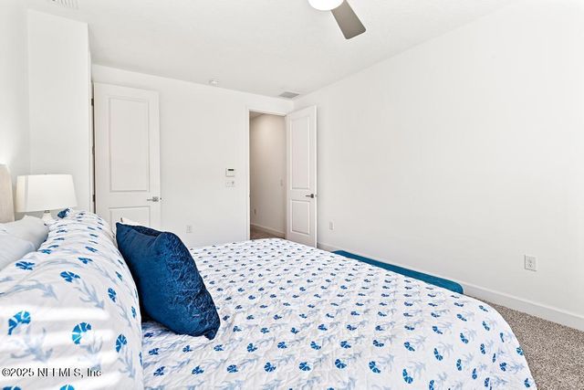 11454 WHITE CAP Court, Jacksonville, FL 32256