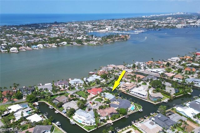 1250 Tuna CT, Naples, FL 34102