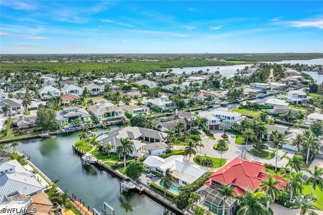 1250 Tuna CT, Naples, FL 34102