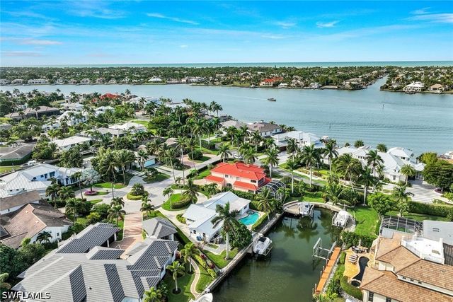 1250 Tuna CT, Naples, FL 34102