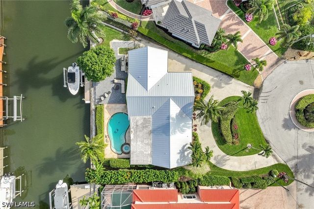 1250 Tuna CT, Naples, FL 34102