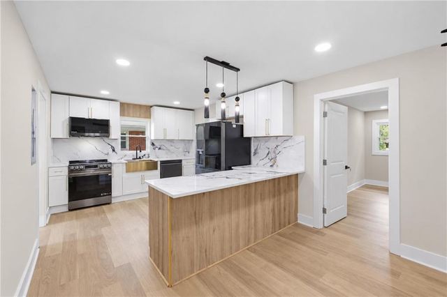 340 Brooks Avenue SW, Atlanta, GA 30310
