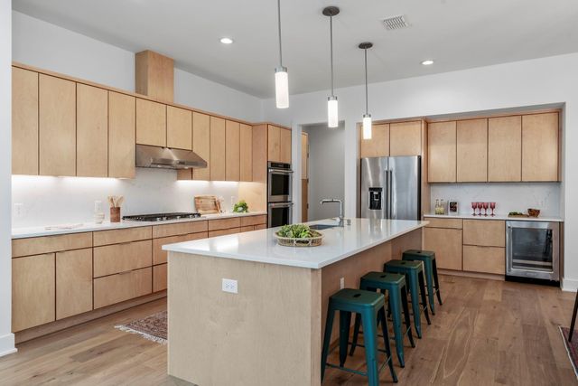 4602 Rue ST, Austin, TX 78731