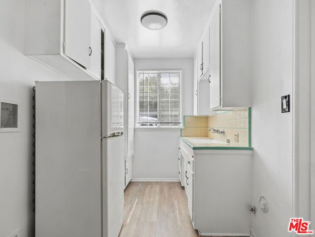 4010 Los Feliz Boulevard 9, Los Angeles, CA 90027