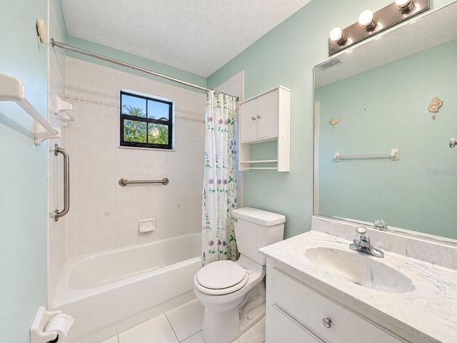2127 NE 40TH AVENUE, Ocala, FL 34470