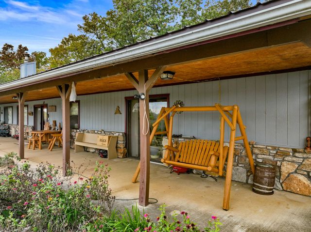 557 Hagewood Lane, Theodosia, MO 65761