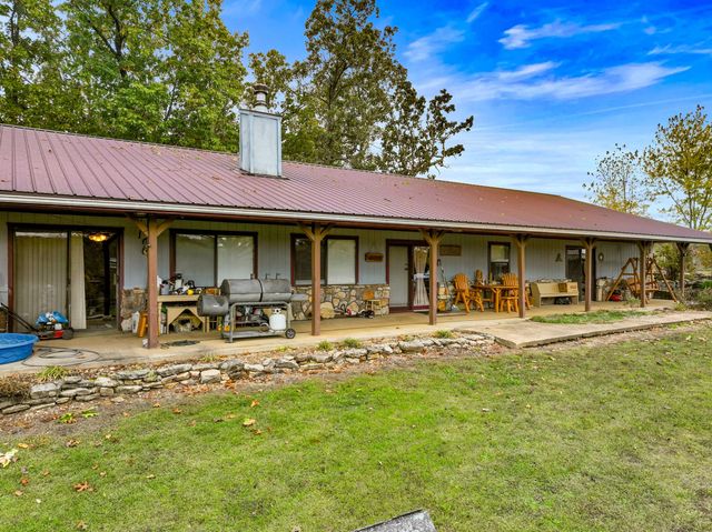 557 Hagewood Lane, Theodosia, MO 65761