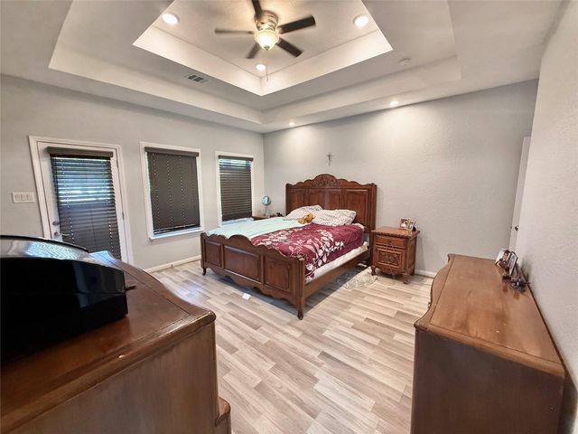 17501 Deer Creek Drive, Spring, TX 77379