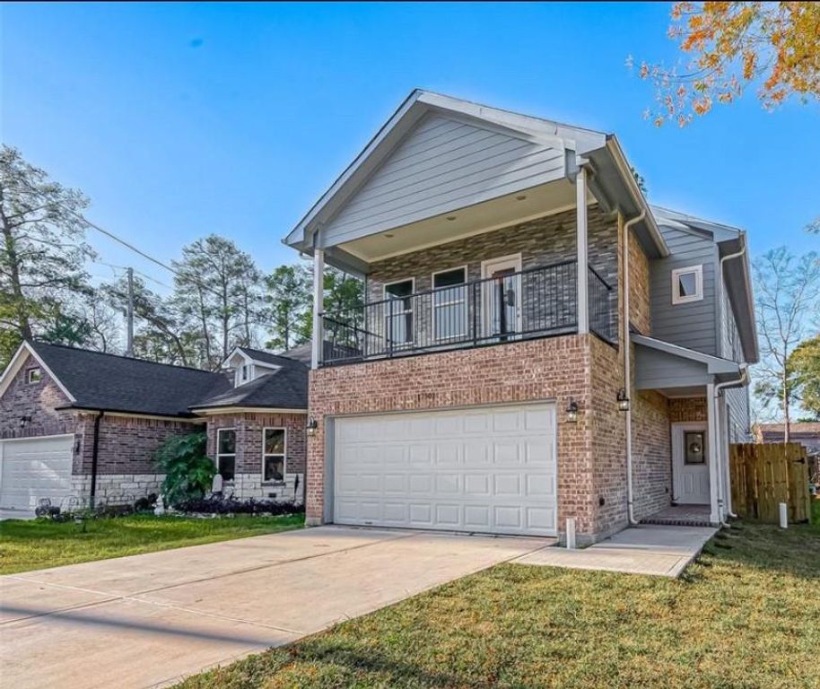 17501 Deer Creek Drive, Spring, TX 77379