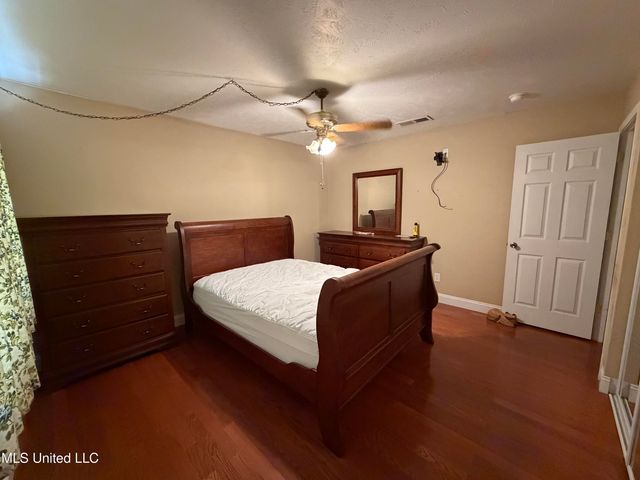 3021 Doby Street, Pascagoula, MS 39567