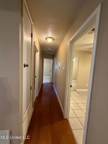 3021 Doby Street, Pascagoula, MS 39567