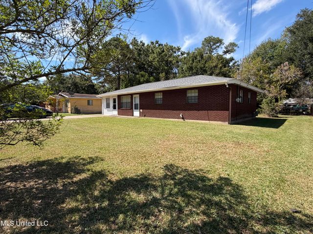 3021 Doby Street, Pascagoula, MS 39567
