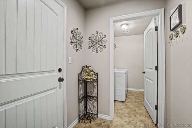 9920 Tall Pine Lane, Claremore, OK 74017