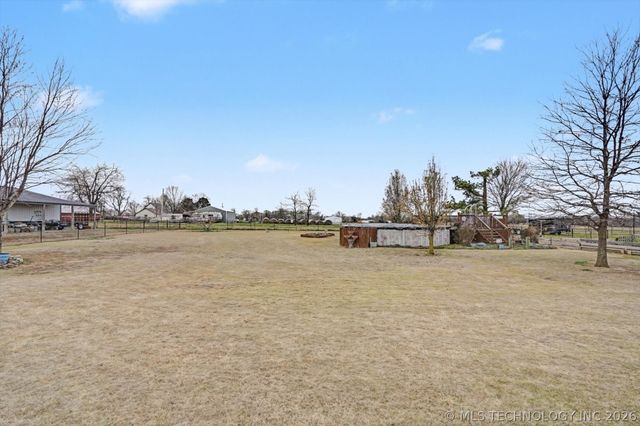 9920 Tall Pine Lane, Claremore, OK 74017