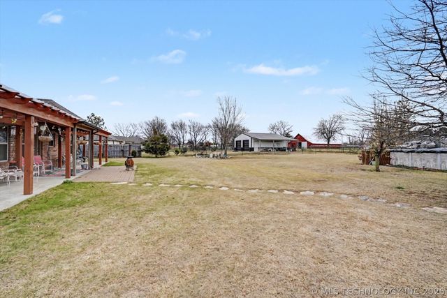 9920 Tall Pine Lane, Claremore, OK 74017