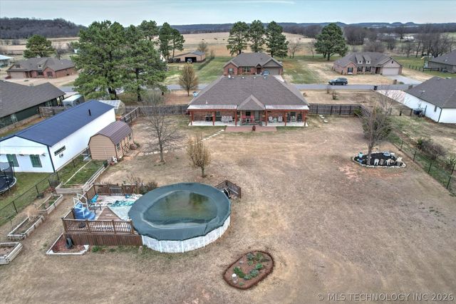 9920 Tall Pine Lane, Claremore, OK 74017