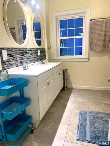 31 Hedden Terrace 2, North Arlington, NJ 07031