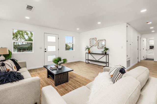 1038 Delaware Street, Imperial Beach, CA 91932