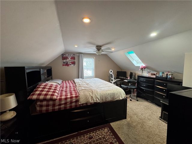 1753 Temple Avenue, Mayfield Heights, OH 44124