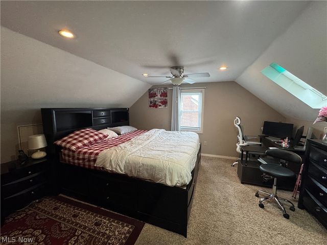 1753 Temple Avenue, Mayfield Heights, OH 44124