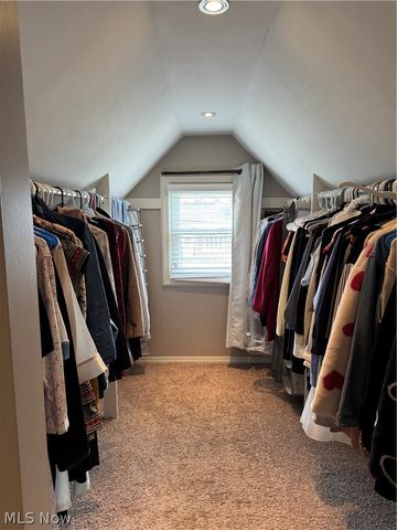 1753 Temple Avenue, Mayfield Heights, OH 44124