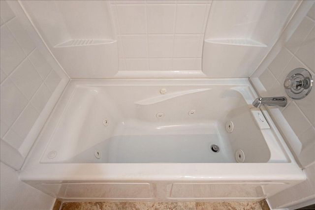 2175 SE Heathwood Circle, Port St Lucie, FL 34952